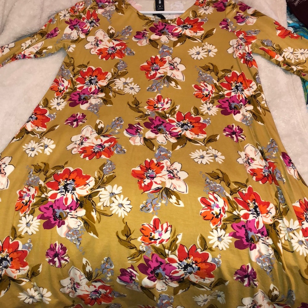 3/4 sleeve swing tunic